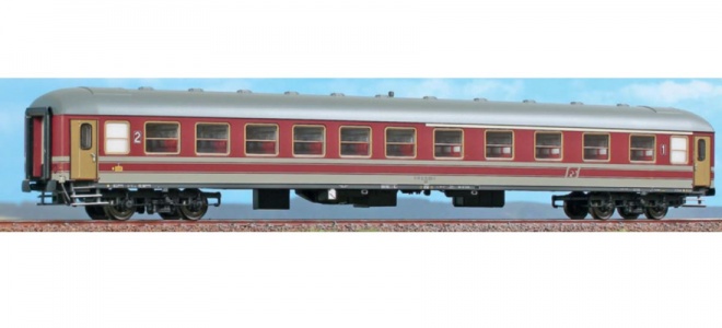 Passenger Car 2ndt/3rd Class type BC4u (pr09)1st/2nd class type X 1970<br /><a href='images/pictures/ACME/242531_e.jpg' target='_blank'>Full size image</a>